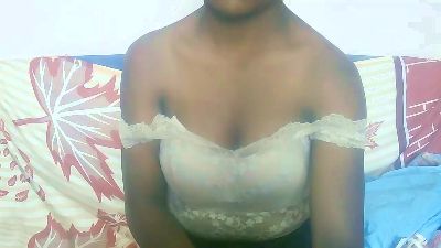 Ricah_bellah live cam on Cam4