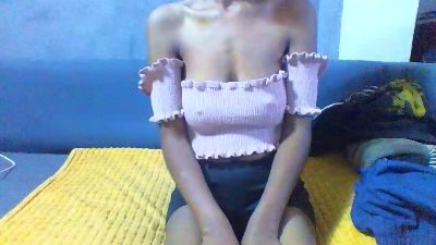 Ricah_bellah live cam on Cam4