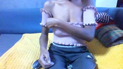 Ricah_bellah live cam on Cam4
