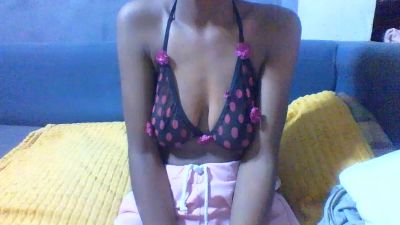 Ricah_bellah live cam on Cam4