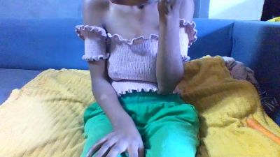 Ricah_bellah live cam on Cam4