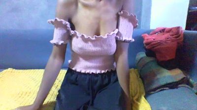 Ricah_bellah live cam on Cam4