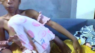 Ricah_bellah live cam on Cam4