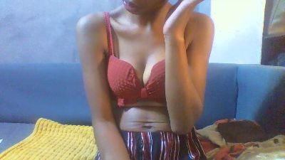 Ricah_bellah live cam on Cam4
