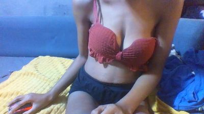 Ricah_bellah live cam on Cam4