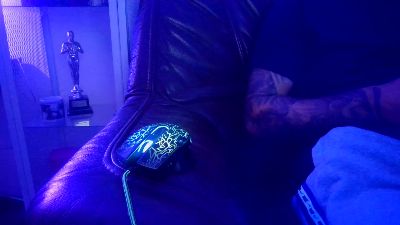 Ricardo2525 live cam on Cam4