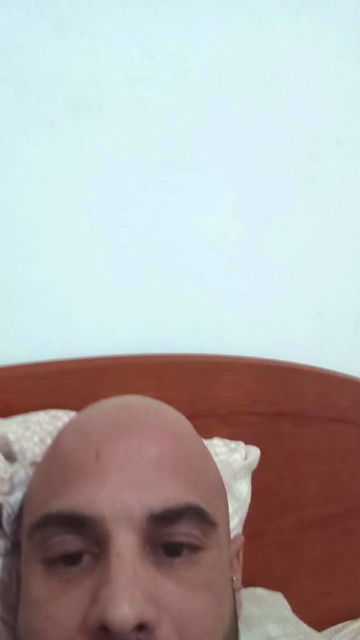 Ricardoviera69 live cam on Cam4