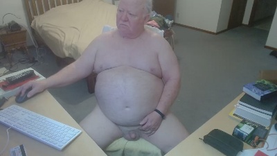 RichShowsAll4U live male webcam from United States