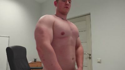 Richard_Dullas live cam on Cam4