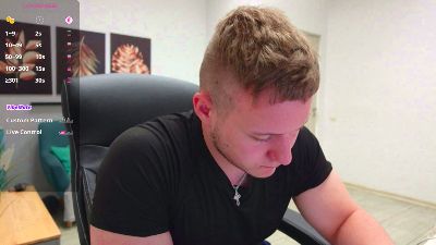 Richard_Dullas live cam on Cam4