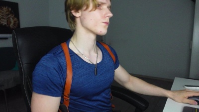 Richard_Dullas live cam on Cam4