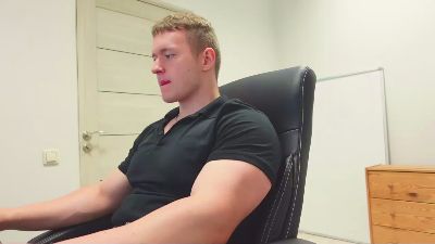 Richard_Dullas live cam on Cam4