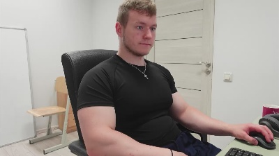 Richard_Dullas live cam on Cam4