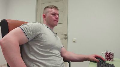 Richard_Dullas live cam on Cam4