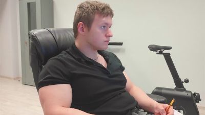 Richard_Dullas live cam on Cam4