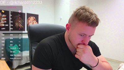 Richard_Dullas live cam on Cam4