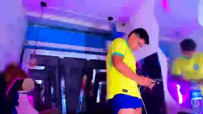 Richi_hottt live cam on Cam4