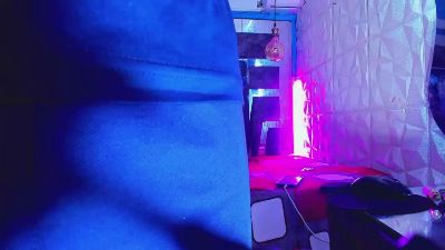 Richi_hottt live cam on Cam4