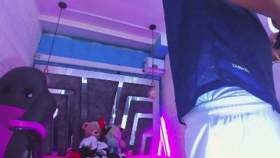 Richi_hottt live cam on Cam4
