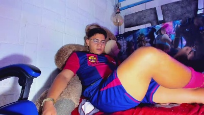 Richi_hottt live cam on Cam4