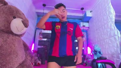 Richi_hottt live cam on Cam4