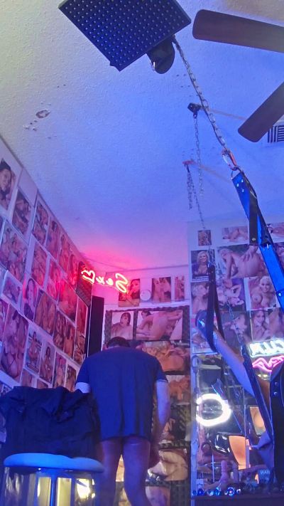 RickJones699 live cam on Cam4