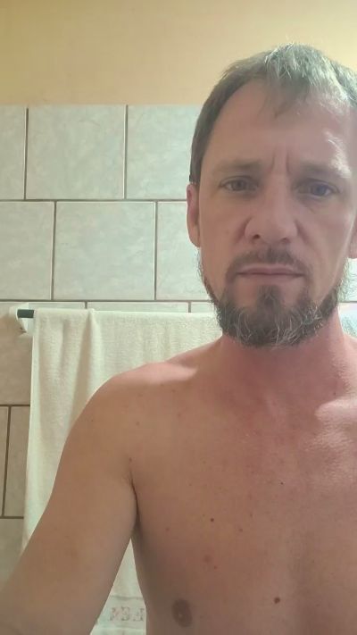 Rick_Zone live cam on Cam4