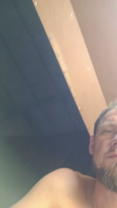 Rick_Zone live cam on Cam4