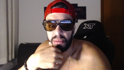 Rickferrari2023 live cam on Cam4