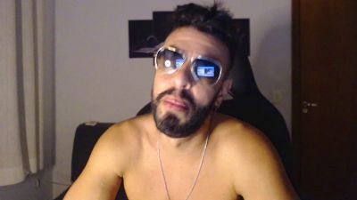 Rickferrari2023 live cam on Cam4