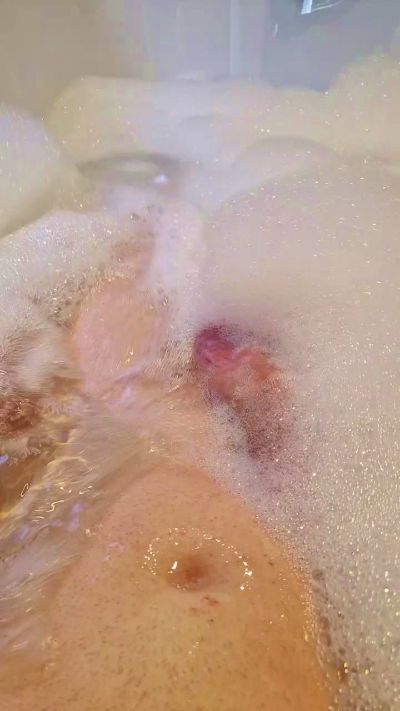 Rickie42years live cam on Cam4