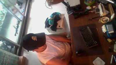 RickyHsu0624 live cam on Cam4