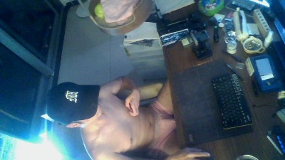 RickyHsu0624 live cam on Cam4