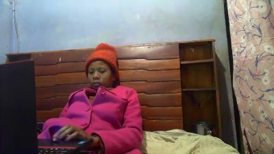 RihannaGood691 live cam on Cam4