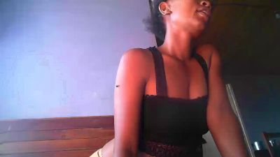 RihannaGood691 live cam on Cam4