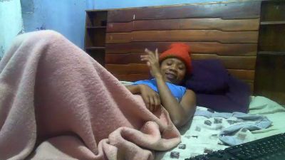 RihannaGood691 live cam on Cam4