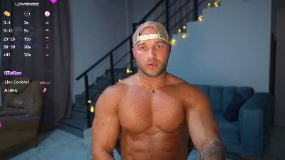 RikAdler live cam on Cam4