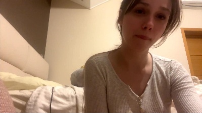 RikiFlowers live cam on Cam4