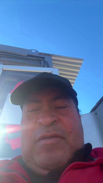Riky52 live cam on Cam4
