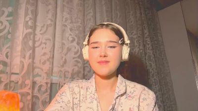 RimaBurba live cam on Cam4