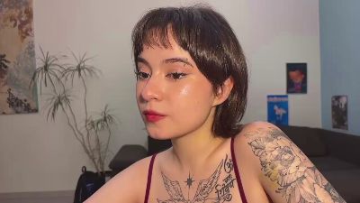 RinaAnal live cam on Cam4