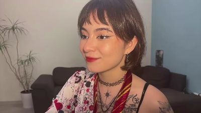 RinaAnal live cam on Cam4
