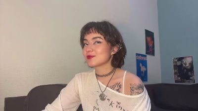 RinaAnal live cam on Cam4