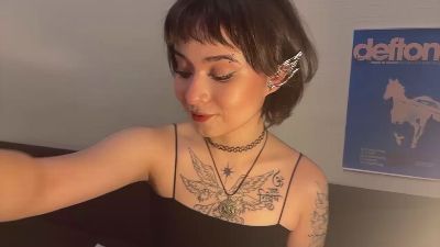 RinaAnal live cam on Cam4