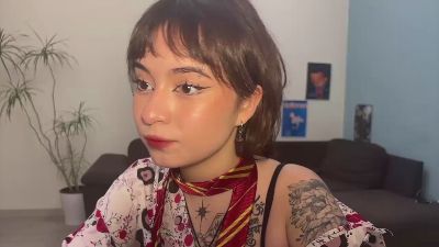 RinaAnal live cam on Cam4