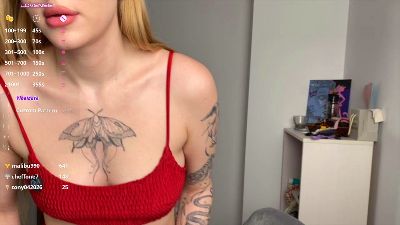 RinaNomaly live cam on Cam4