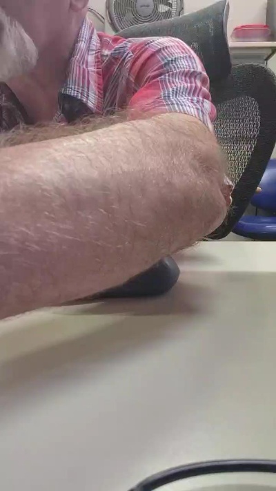Riokidler live cam on Cam4