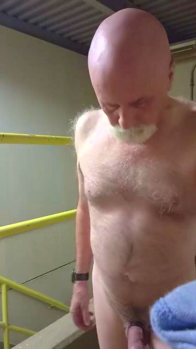 Riokidler live cam on Cam4