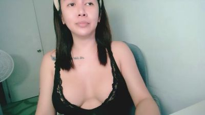 RiriStarr live cam on Cam4