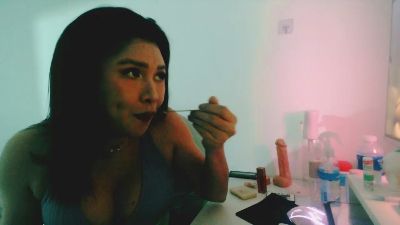 RiriStarr live cam on Cam4